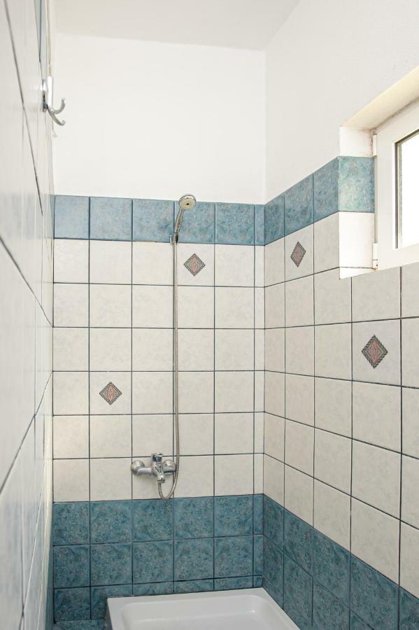 La Casa - Traditionally Elegant Apt 38M2 W Prk Grd Яніна Екстер'єр фото